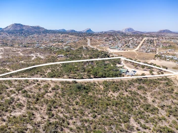 Commercial & Industrial Land