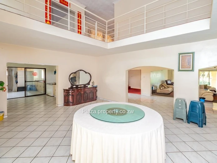 7 Bedroom House for Sale in Mount Pleasant