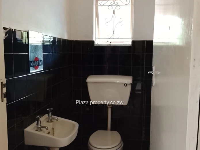 5 Bed House. Northwood. Mount Pleasant (Sole Mandate)