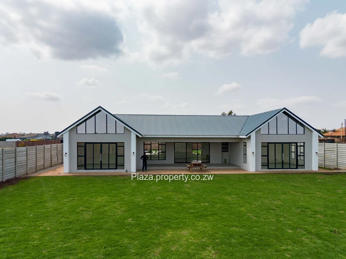 A Private Sanctuary of Modern Elegance