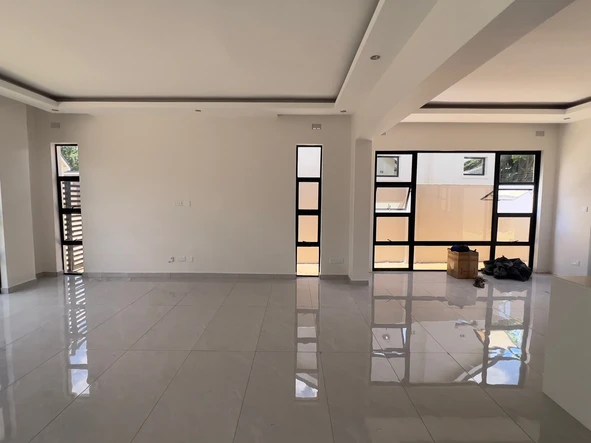 8 Unit Townhouse Complex