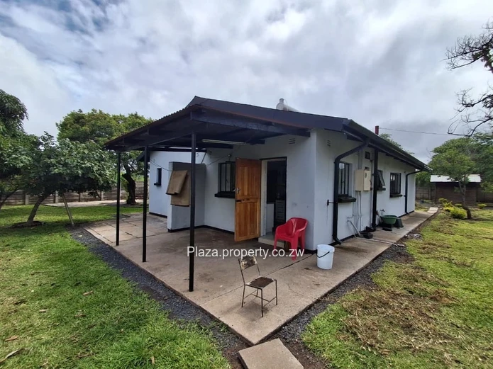 A Lovely Home in a Peaceful area near Lundi Park Golf Course