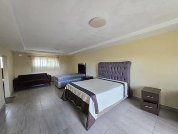 Farm & Agricultural Land