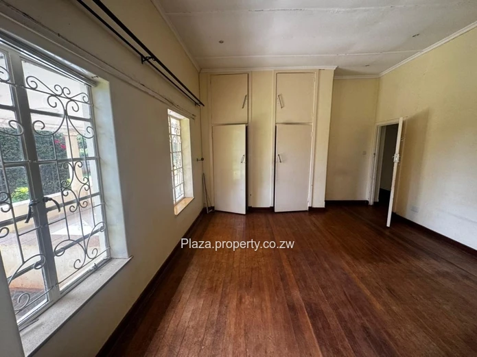 House For Rent in Emerald Hill
