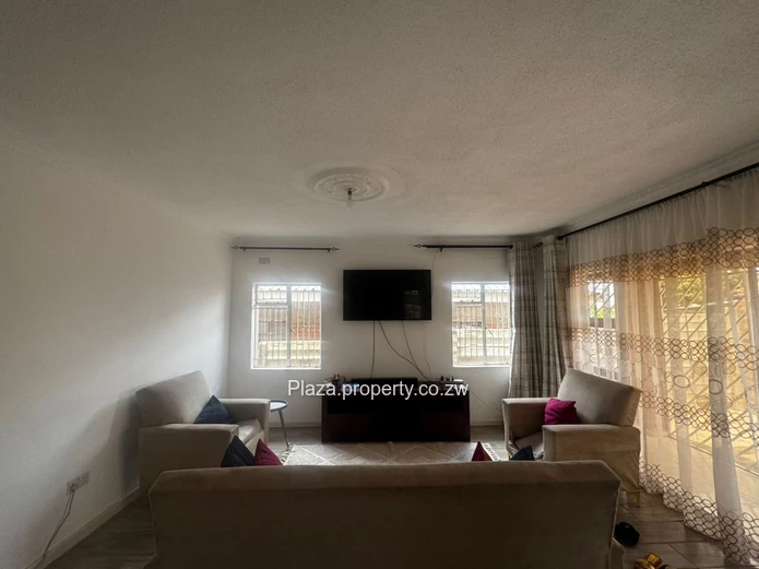 3-Bed Tynwald Home with Borehole & Modern Kitchen