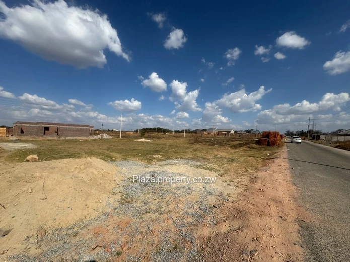 Corner Stand For Sale In Tawona Estate Ruwa
