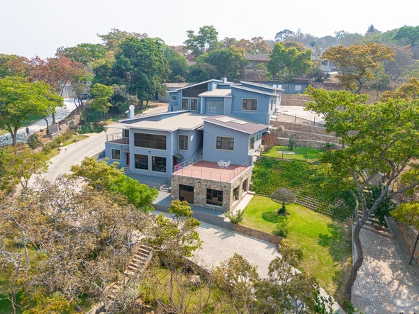 5 Bedroom House