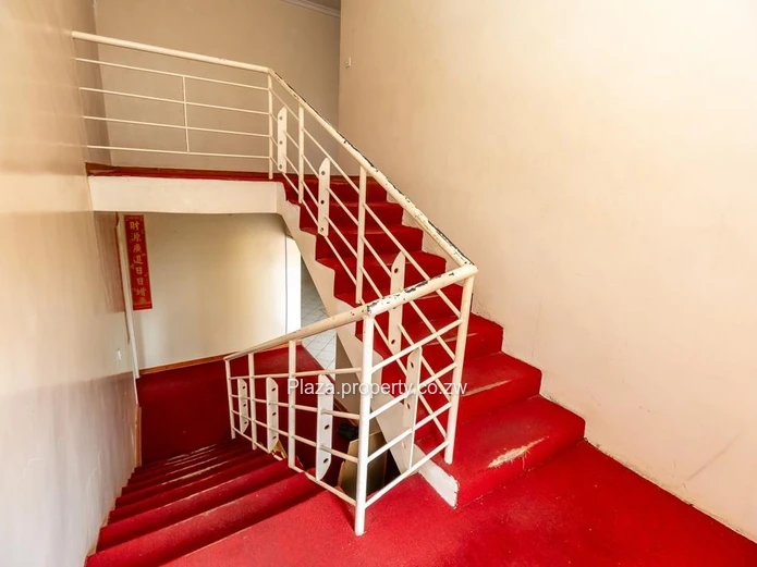 7 Bedroom House for Sale in Mount Pleasant