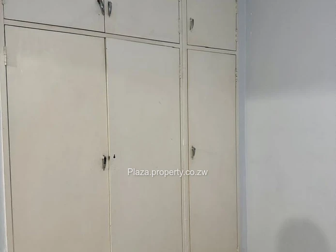 Rare Find: Tranquil 2 Bed Garden Flat