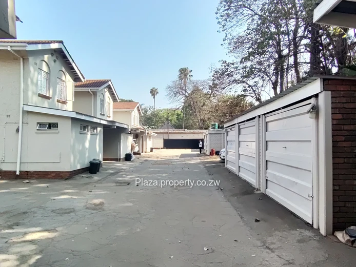 3 Bedroomed Apartment For Rent In Avenues