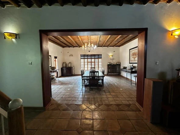 Farm & Agricultural Land