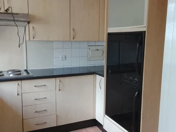 2 Bedroom Garden Flat