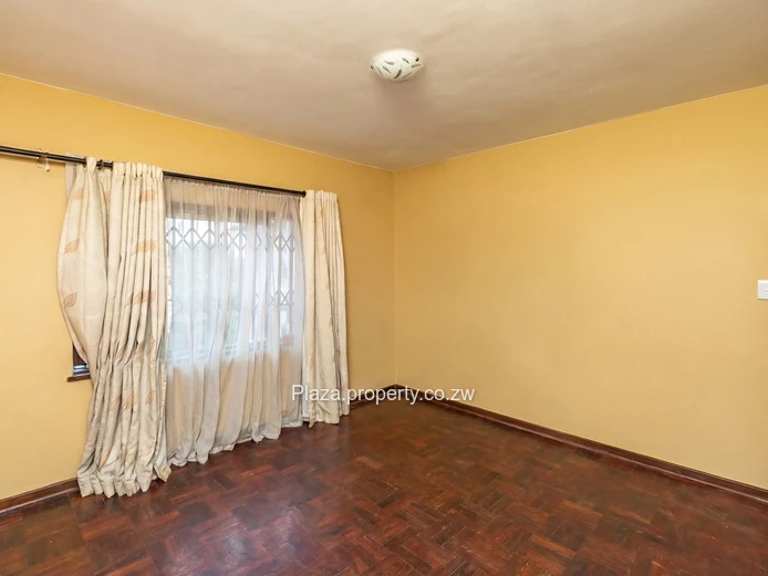  Ideal investment opportunity in the heart of town!