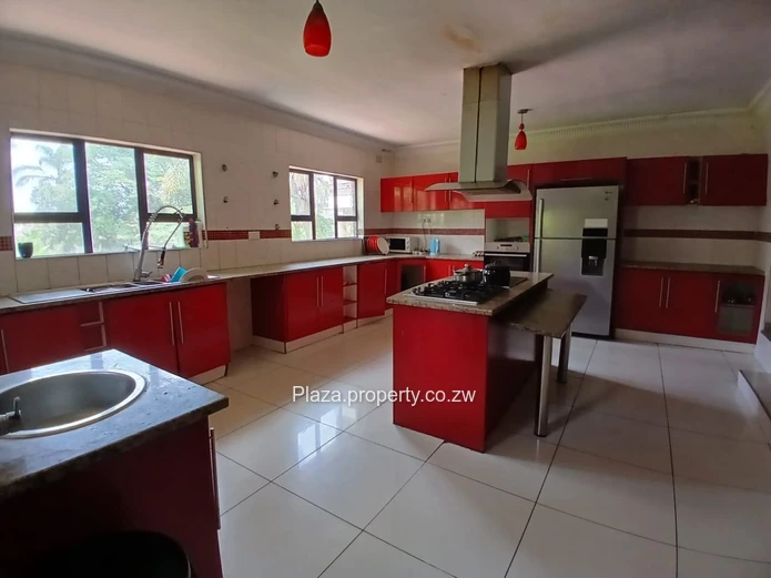 Monavale - Expansive Split-Level Family Home