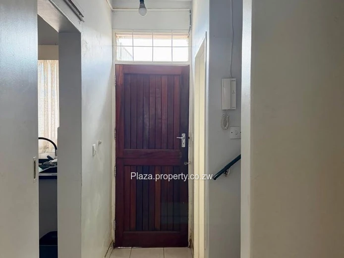 Rare Find: Tranquil 2 Bed Garden Flat