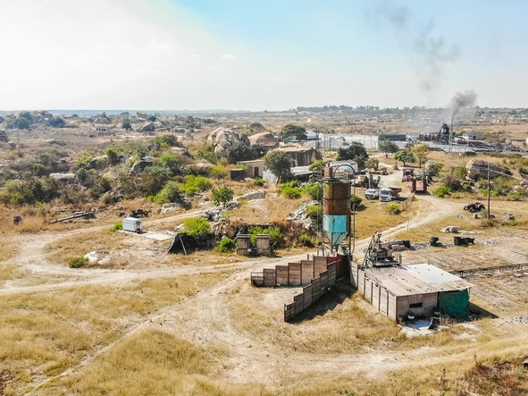 Commercial & Industrial Land