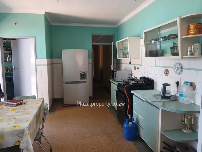Strategically Located Eastlea Home | S. Machel