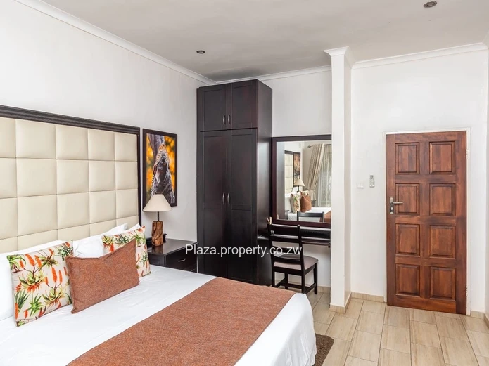 Luxury Multi-purpose Property In Greystone Park (Sole Mandate)