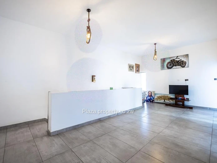 Exclusive 4 Bedroom Villa For Sale In Avondale