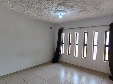 2 Bedroom Garden Flat