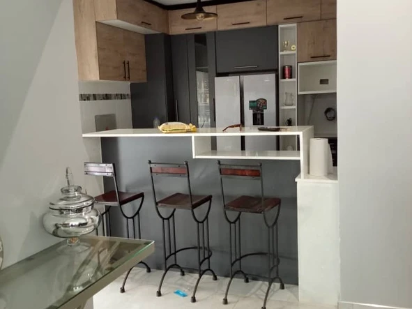 4 Bedroom Garden Flat